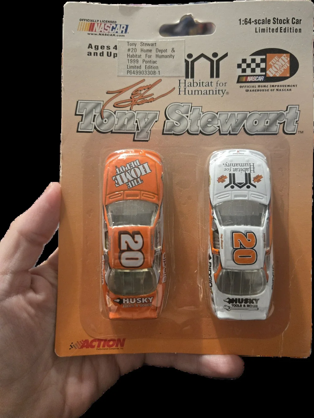 1999 Tony Stewart 20 Home Depot Habitat Humanity NASCAR Diecast 2-Car NEW SEALED